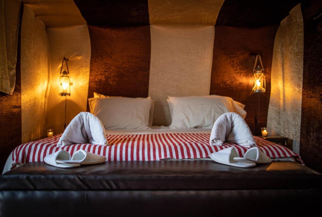 Desert Luxury Camp M'Hamid Dış mekan fotoğraf